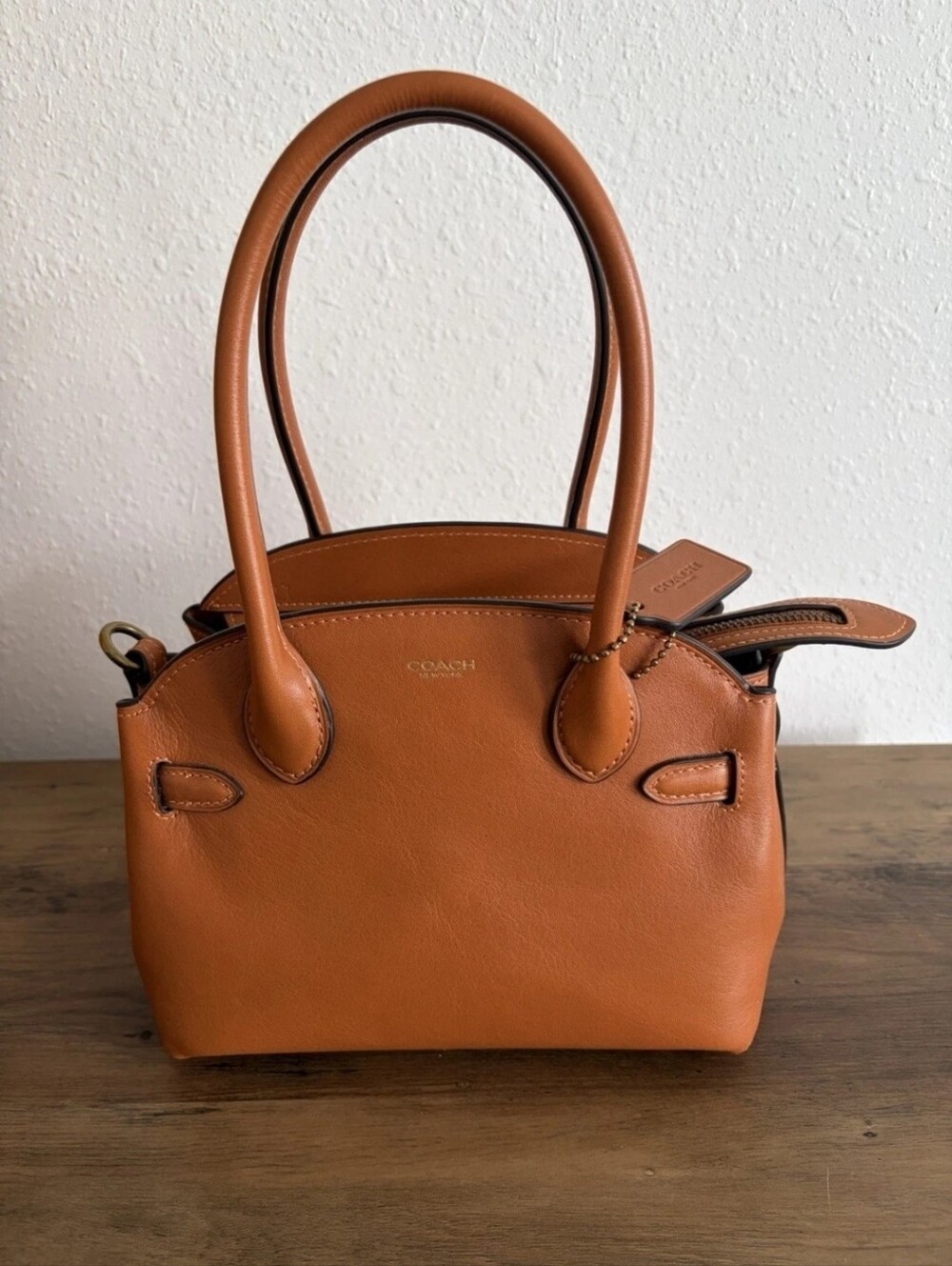 NWT Coach Empire 21 in Toffee - Picture 2 of 16